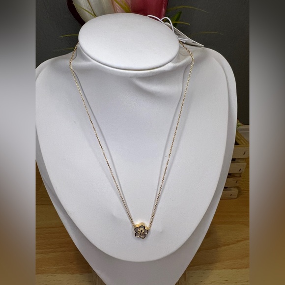 Tory Burch Forget Me Not Pendant Necklace